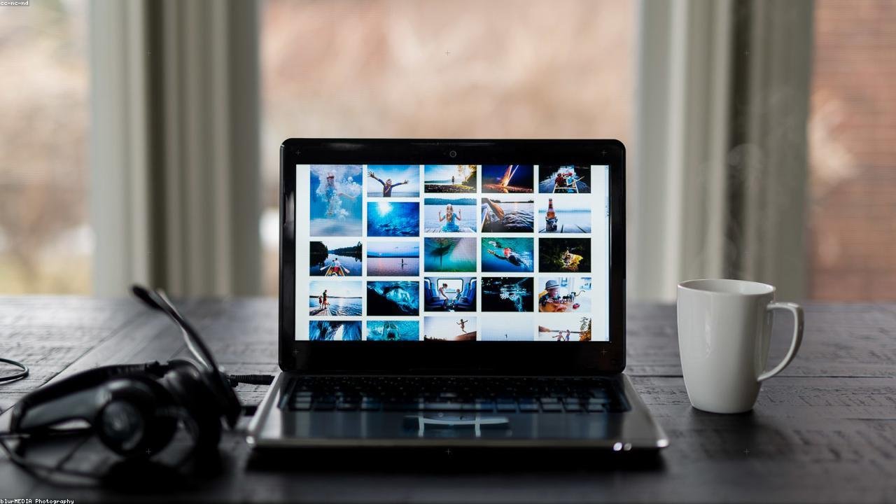 Editorial business photo for A Simple Email Welcome Sequence for Digital Product Sellers: supporting operations detail scene.