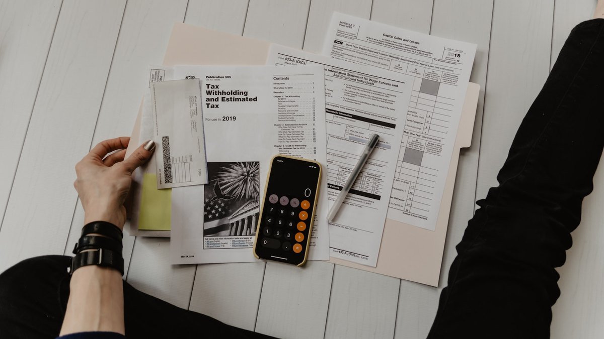 A Simple Quote-to-Payment System for Service Businesses